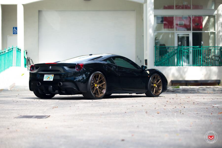  Ferrari 488 GTB on Vossen Wheels (VPS-306) 2017 года  (фото 19 из 23)